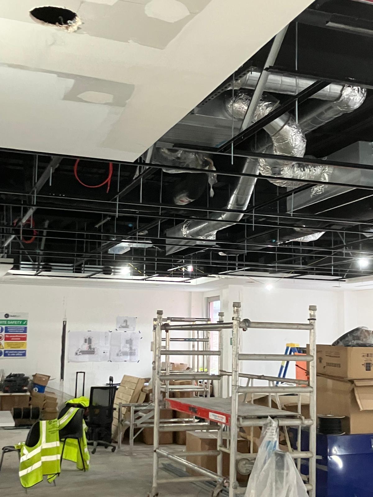 Partition and ceiling build-up